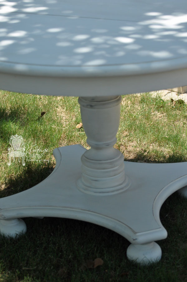 painted-white-table